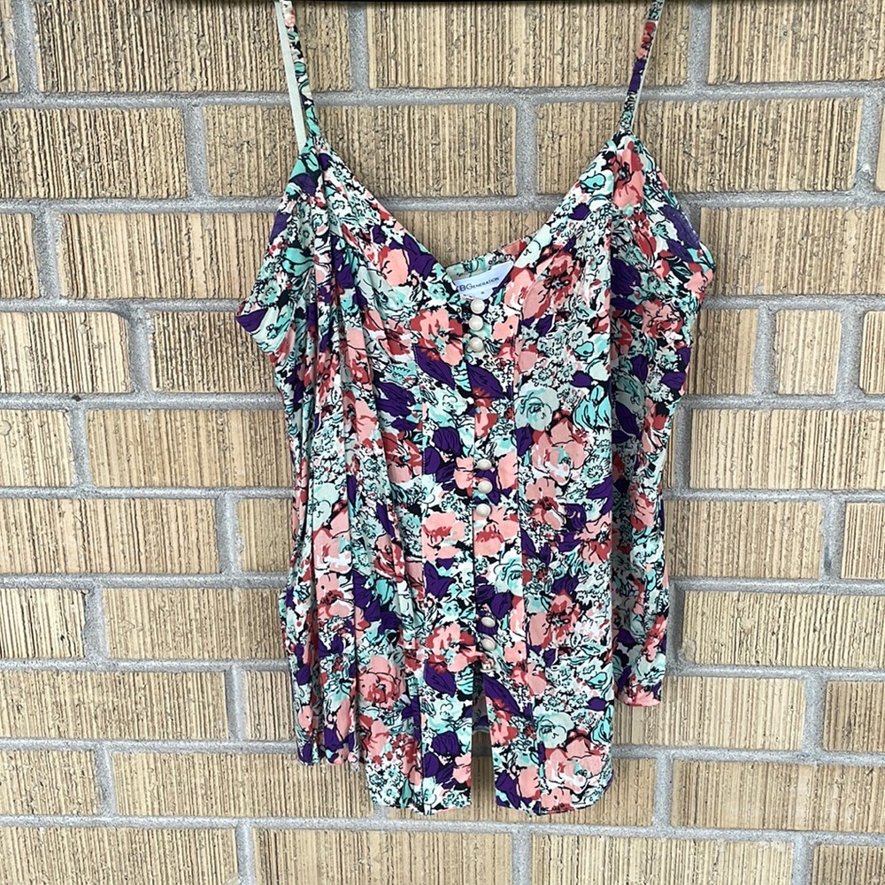 Cute top for summer - BCBGeneration